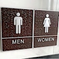 Pikkukuva 4 / 5: WC-kyltit miehelle ja naiselle, 12 cm WC-kyltit ovelle hopea naiset miehet liima - CHUN