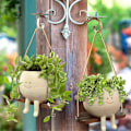 Miniatyrbild 4 av 5: Väggplanterare i form av ett leende ansikte - Resin Flower Pot Swing Face Planter Pot As Shown