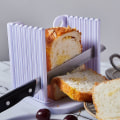 Miniatyrbilde 5 av 5: Kitchen Craft Stay Fresh Utvidbar Brødboks Med Brødskive
