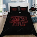 Miniatyrbild 1 av 4: v1123 Sängkläder Stranger Things Logotyp Täcke Påslakan Set Sängkläder Överkast 3-Delars Sängklädesset (1 Påslakan + 2 Örngott) y1123 200x200cm 78x78in