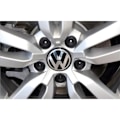 Pikkukuva 6 / 6: 4 kpl - Volkswagen VW Navanavat / Pyörännavan suojukset - Auto Hopea 56 mm - Självhäftande