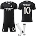 Miniatyrbillede 1 af 2: 25-26 Real Madrid Børn Voksen Sort Trænings Fodboldtrøje Sæt med Strømper No.10 Modric No.10 Modric No.10 Modric S