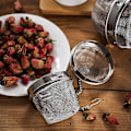 Miniatyrbillede 3 af 5: 4 stk. Tekugle i rustfrit stål, 2 størrelser ekstra fintmasket teinfuser med forlænget kæde H Silver