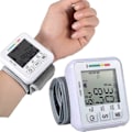 Miniatyrbild 1 av 4: Blodtrycksmätare, med justerbart armband och LCD-display