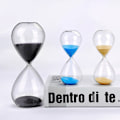 Miniatyrbilde 7 av 9: 5/30/60 Minutters Rund Sandklokke Personlighet Glass Timeglass Ornament Nyhet Tidshåndteringsverktøy Glod 60Mins Black 30 min
