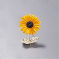 Miniatyrbild 5 av 7: Solros emalj pin strass växt blomma brosch krage pin krage halsduk kläder accessoarer present smycken för kvinnor flickor