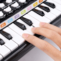 Miniatyrbild 7 av 8: Babypiano leksak för 1 2 3 år gammal - Pianotangentbord för småbarn - Piano för barn med mikrofon för pojkar och flickor Black