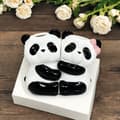Två keramiska panda tandborsthållare som kramar varandra White