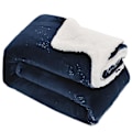 Pikkukuva 1 / 5: Pehmeä ja mukava suuri tekoturkistilkkupeitto sohvalle ja sänkyyn, parivuode ja king-size Navy Blue Sherpa Double (150 cm x 200 cm)