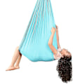 Miniatyrbild 1 av 5: Barnens Luftyoga Hängmatta 100% Nylon Elastisk Anti-gravitationssvängning För Inomhus/Utomhus Barn Sensorisk Träning Hängande Stol 280*100cm KIO Lake blue