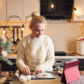 Miniatyrbilde 3 av 5: 7 deler mini metall kakeutstikkersett - fredstegn Groovy baking