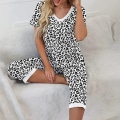 Miniatyrbild 6 av 7: Dampyjamas 2 delar Sovkläder kortärmad Tee & capribyxor White Leopard Pattern 2XL