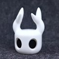Miniatyrbillede 4 af 4: Universal Spilcontroller Stativ Kompatibel med PS4/PS5/Switch Hollow Knight Tema Skrivebordsvisning White