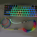 Miniatyrbild 3 av 4: Spiralformad 1,5 m typ C Rgb Usb-kabel för mekaniskt tangentbord Aviator-kontakt