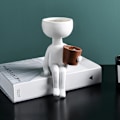 Miniatyrbillede 3 af 5: Menneskeformet harpiks blomsterpot moderne nordisk hvid vase skulptur statue kødfulde mini planter sukkulenter beholder