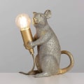 Miniatyrbilde 1 av 5: Moderne bordlampe med rotte-design i metallisk gull, dyrelampe for stue, spisestue og soverom