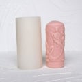 Miniatyrbilde 4 av 5: Rund søyle preget gudinnefigur lys harpiksformstøpeverktøy for DIY