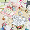Miniatyrbillede 2 af 5: Svanformet metal skæredør til gør-det-selv prægning scrapbooking kortfremstilling