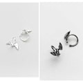 Miniatyrbillede 4 af 5: Fladdermus øreklips øreringe alfe øre knogler vinger kold vind øreringe retro øreringe white
