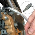 Miniatyrbillede 2 af 4: Koblingsbremselufterslange Hydraulisk Kobling Envejsventil Slange Lufterværktøj Udskiftning
