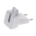 Miniatyrbild 3 av 5: Adapter för reseladdare från USA till EU