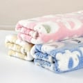 Miniatyrbilde 3 av 5: Fluffy Pet Teppe Super Soft Flannel Teppe For Hunder, Valper Og Katter - Sett Av 3