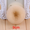 Miniatyrbillede 5 af 5: 3 farver Mode Elegant Hårbolle Donut Skum Svampe Let Stor Ring Hår Styling Værktøjer Frisure