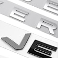 Miniatyrbilde 2 av 5: 3D ABS Logo Range Rover Bokstaver Emblem Klistremerke Bil Front Pansermerke For Range Rover Sport Evoque L322 L320 L406 P38 Tilbehør glossy black rr