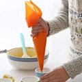 Miniatyrbilde 5 av 5: Gjenbrukbar konditorpose i silikon, oransje, 4-pakning