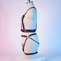 Miniatyrbild 4 av 5: Kroppssele för kvinnor, nitbälte, underkläder, strumpeband, läder, goth, festival, rave-outfit