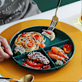 Miniatyrbild 1 av 5: Portionskontroll Middagstallrik För Vuxna Med 3 Fack - Viktigt Tillbehör För Hemmaköket