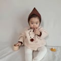 Miniatyrbild 5 av 5: Baby Varma En-dels Kläder för Krypande Bebis Kläder Bebiskläder med Hatt 2 ST (Aprikos)