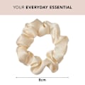 Miniatyrbilde 2 av 5: Svart satengscrunchie, satengscrunchie for jenter | Søt satengscrunchie
