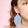 Miniatyrbilde 4 av 6: Bohemske Silke Tråd Fan Frynser Tassel Statement Ørepynt - Lett Strand Fjær Form Henger for Kvinner Jenter