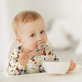 Miniatyrbillede 3 af 8: 2 stk. Langærmede Sutteforklæder | Baby Vandtætte Sutteforklæder med Lomme | Toddler Sutteforklæde med Ærmer og Krumbesamler | Plet- og Lugtresistent