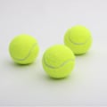 Pikkukuva 1 / 8: Tennispalloja 3 kpl - Täydellinen harjoitteluun, tennistunneille, vapaa-ajan peleille tai koiran leluiksi