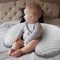 Pikkukuva 5 / 5: Imetystyyny ja -paikannin rintaruokintaan ja pulloruokintaan, vauvan tuki, vatsallaan oleminen