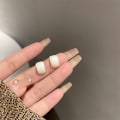 Miniatyrbillede 2 af 5: Fine øreringe, små enkle temperament studs, sølv nål øreringe
