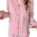 Miniatyrbild 4 av 8: Dam Pyjamas Set med Knappar Långärmad Hjärtmönster Nedåtvänd Krage Lös Mjuk Dam Nattkläder för Vår Höst Hem Rosa M