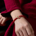 Miniatyrbild 5 av 5: Handgjord vävd strängarmband handledsband | Justerbart unisex vänskapsband för män kvinnor rött rep armband