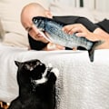 Miniatyrbild 7 av 7: Katt leksaker Flopping fisk med SilverVine och Catnip, Flyttande katt kicker, Floppy Wiggle fisk för små hundar