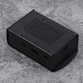 Miniatyrbild 6 av 6: Skyddande skal i aluminiumlegering för Raspberry Pi 3:e generationen B+ chassi moderkort, med värmeavledning och dammskydd