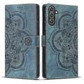 Frostat läderfodral för smartphone med präglat Mandala Retro (blå, för Samsung Galaxy S24 5G)