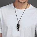 Miniatyrbild 3 av 5: Halsband med fiskbenshänge, modernt smycke, personligt hänge, coolt halsband för män