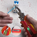 Miniatyrbild 8 av 11: 9 i 1 Avskalare med Elektricitetsmätningsfunktion, 2025 Uppgraderad Multifunktionell Avskalare, Spänningstestartång, Kabelsax