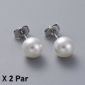 Miniatyrbilde 1 av 2: REA__2 Par Studs Örhängen i 316L Kirurgiskt stål med 8 mm. pärla