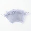 Pikkukuva 1 / 2: 100 kpl. Vaaleanharmaat organzapussit 7 x 9 cm.