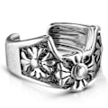 Miniatyrbillede 1 af 3: 1 Filigran öron cuff i IP-Silverpläterad mässing med blommor