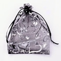 Pikkukuva 1 / 2: 10 Handsydda Svarta /silver hjärter organza påsar c:a 7 x9 cm.
