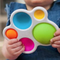 Miniatyrbilde 2 av 7: 2-pakning - Simple Dimple Pop It Fidget Leke - Leke